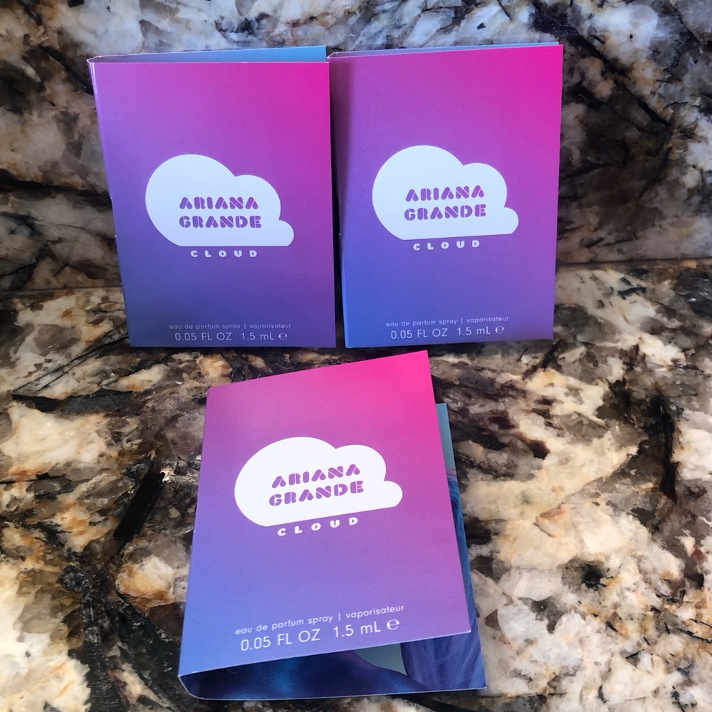 Set of 3 Ariana Grande Cloud Sample Vial Spray Card Bundle